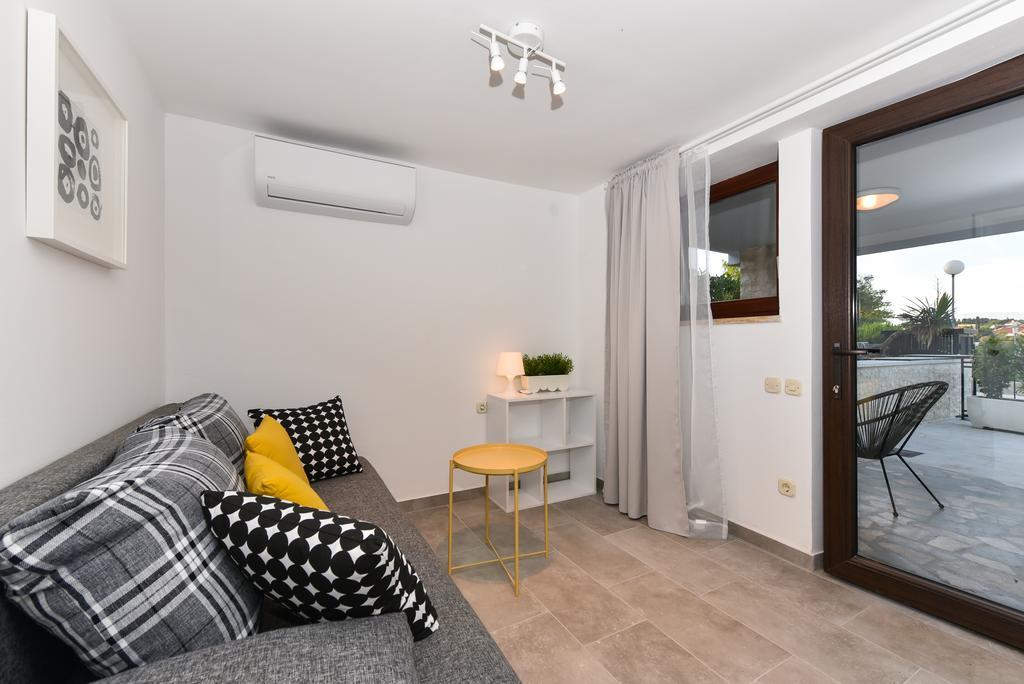 Mediterraneo Garden Apartments Petrčane Dış mekan fotoğraf