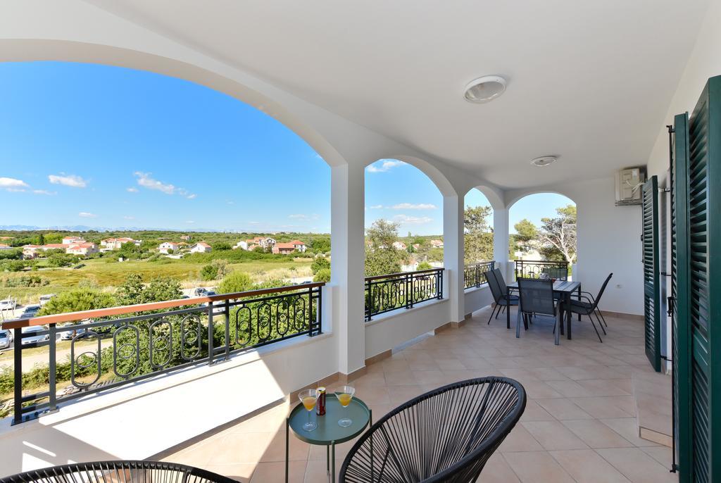 Mediterraneo Garden Apartments Petrčane Dış mekan fotoğraf